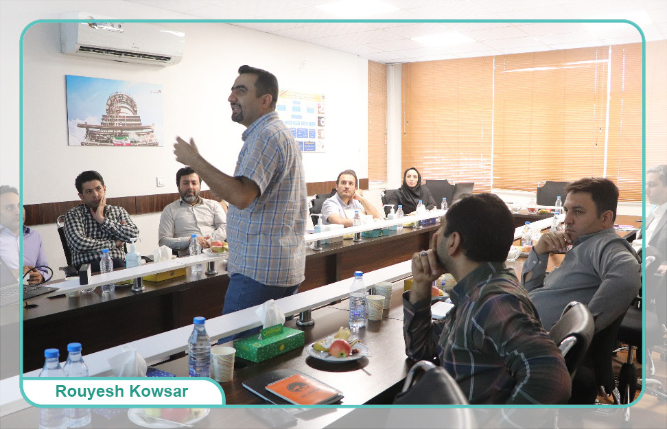 دوره آموزشی "مهارت‌های ارتباطی"